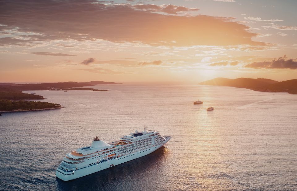 Northern Adventures through Vibrant Cities, Fjords & Forests (1)